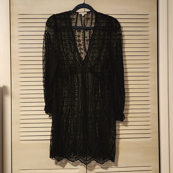Hem & Thread Tops - Hem & Thread Black lace tunic top size large